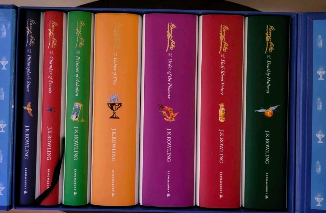 Harry Potter Signature Series Hardcover Box Set (Books 1–7) – Bloomsbury