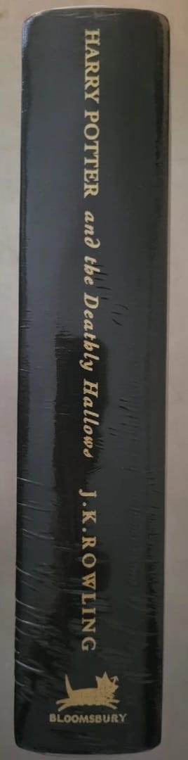 Harry Potter and the Deathly Hallows UK Deluxe Edition 1st Edition New Sealed