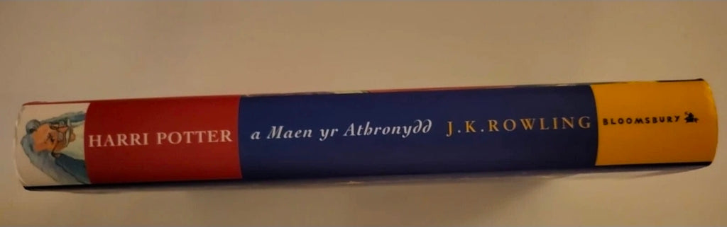 Harry Potter and the Philosopher’s Stone – Welsh Language International Edition (Hardcover, 2003)