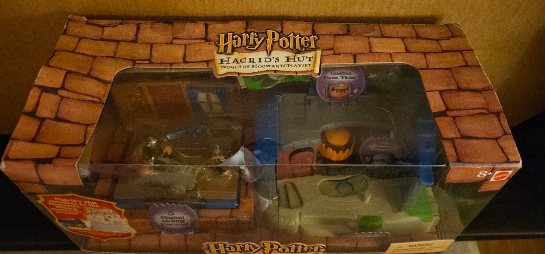 2001 Mattel Harry Potter – Hagrid’s Hut World of Hogwarts Playset (NIB Vintage Collectible)