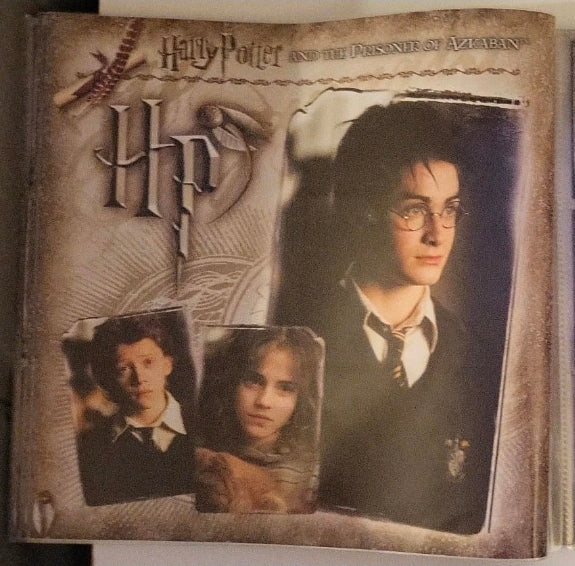 Harry Potter Welcome to Hogwarts Incompetent Card Set with Official Album