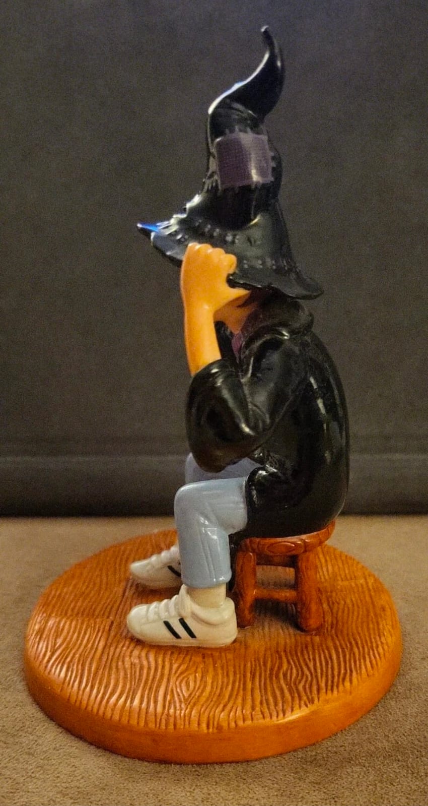 Royal Doulton Harry Potter Figure – Ron Follows the Weasley Family Tradition