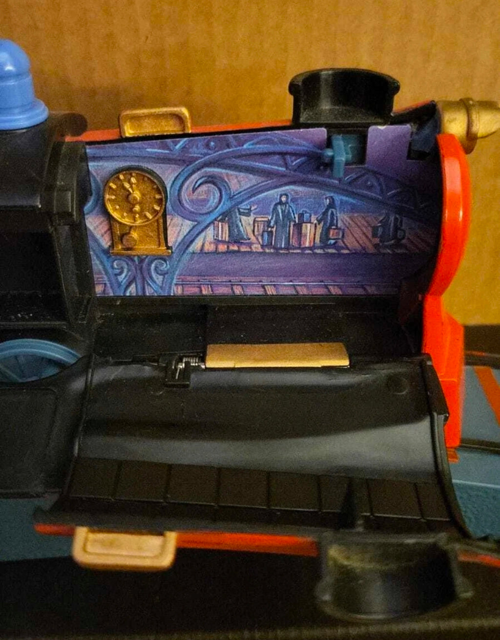 Harry Potter Polly Pocket Platform 9¾ Hogwarts Express Playset – 2001 Vintage (Hasbro)