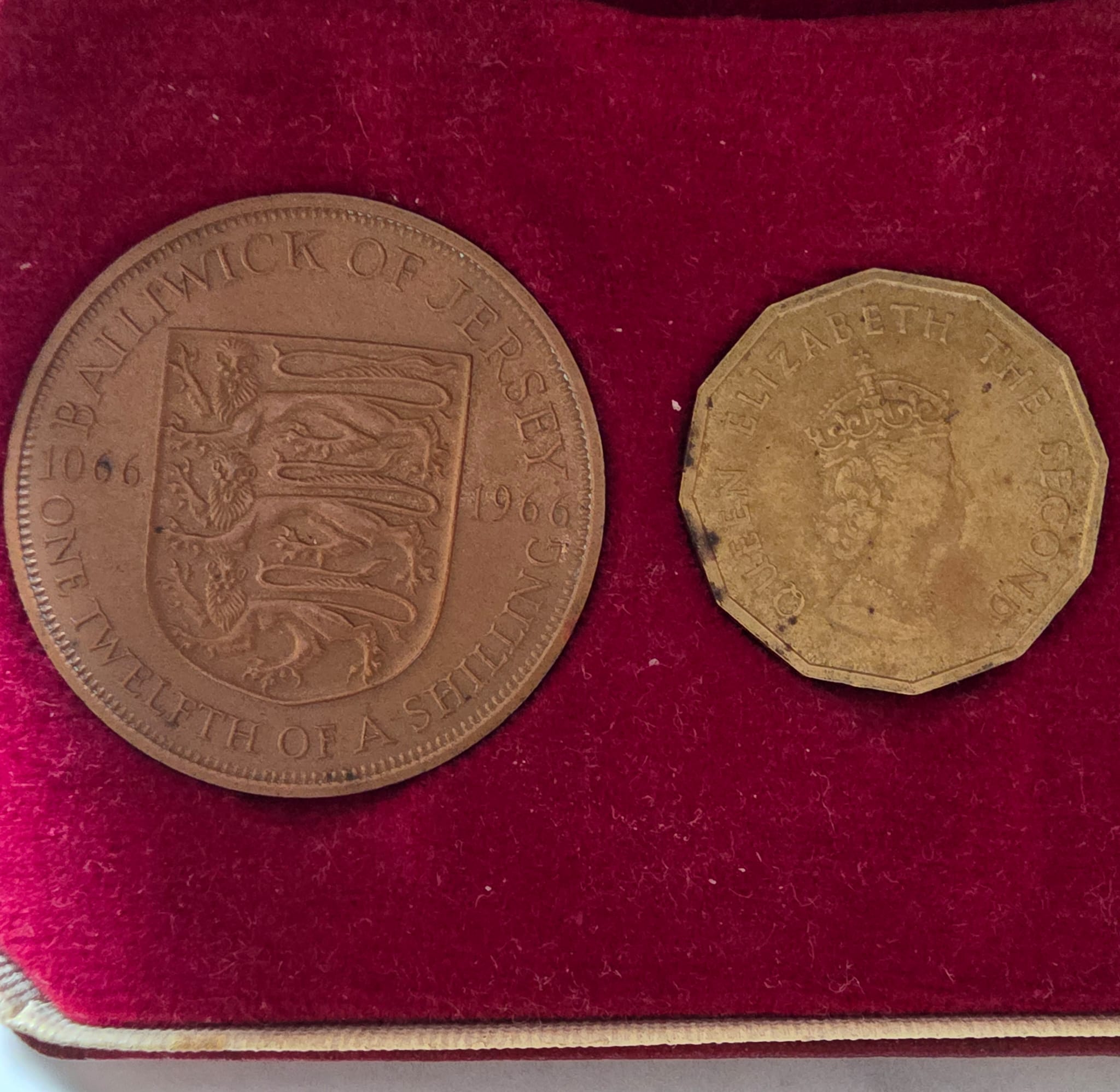 1966 Jersey 4-Coin Set – 2 x 1/4 Shilling & 2 x 1/12 Shilling – In Original Box